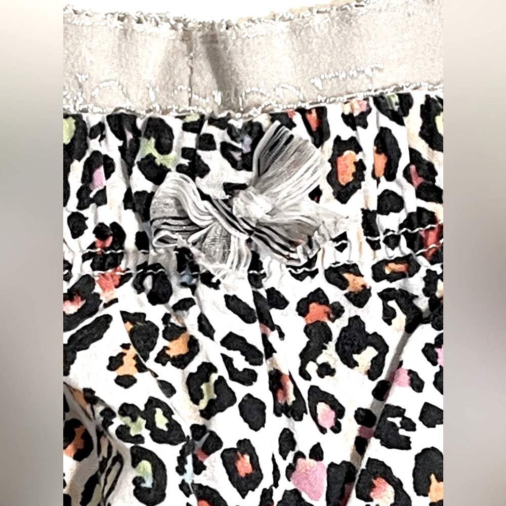 VS  Victoria’s Secret  Colorful Animal Print, Ruffle Edge  Sleep Shorts - Picture 8 of 11